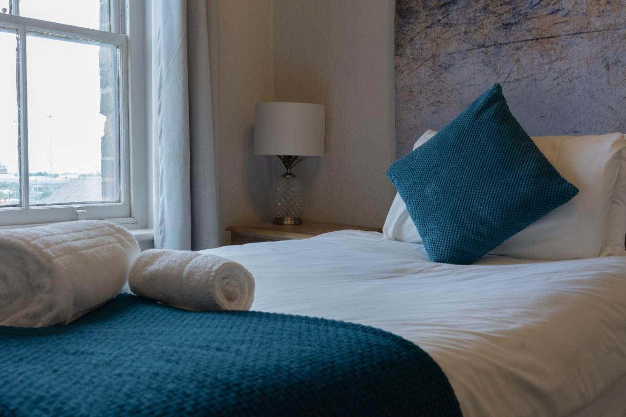 The Royal Hotel Crewe, A Brilliant Collection, Powered By Oyo Luaran gambar