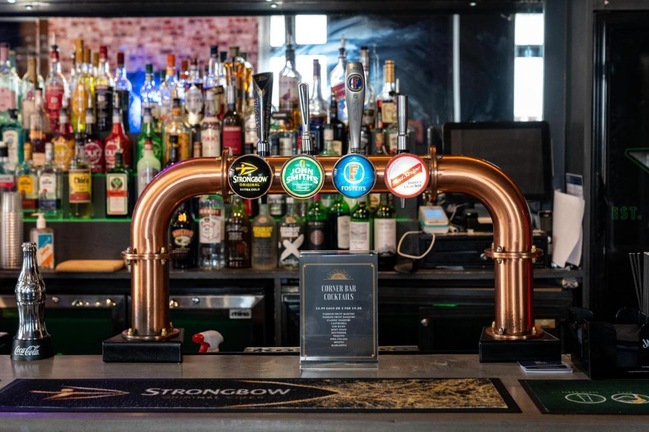 The Royal Hotel Crewe, A Brilliant Collection, Powered By Oyo Luaran gambar