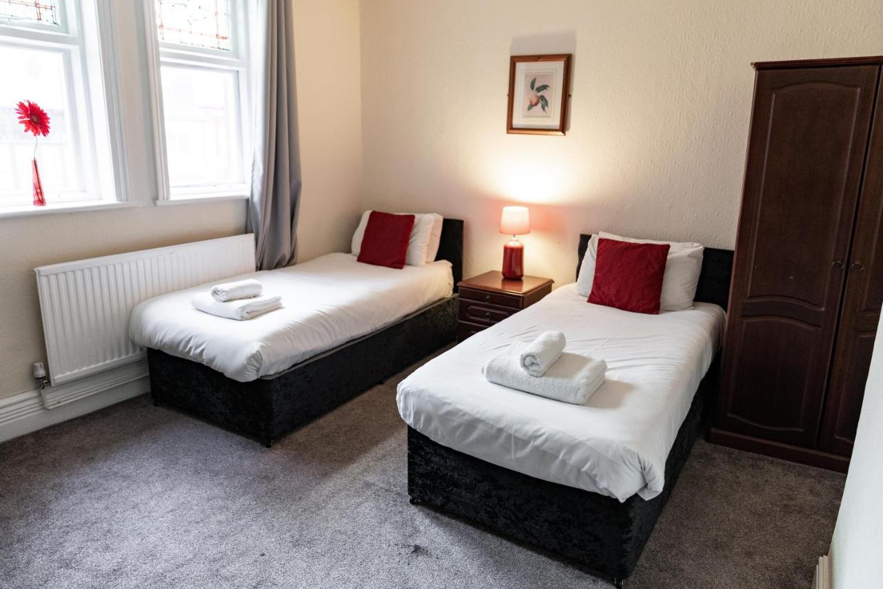 The Royal Hotel Crewe, A Brilliant Collection, Powered By Oyo Luaran gambar