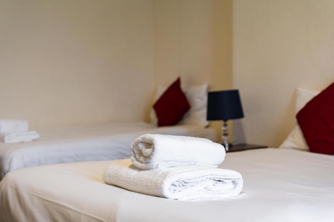 The Royal Hotel Crewe, A Brilliant Collection, Powered By Oyo Luaran gambar